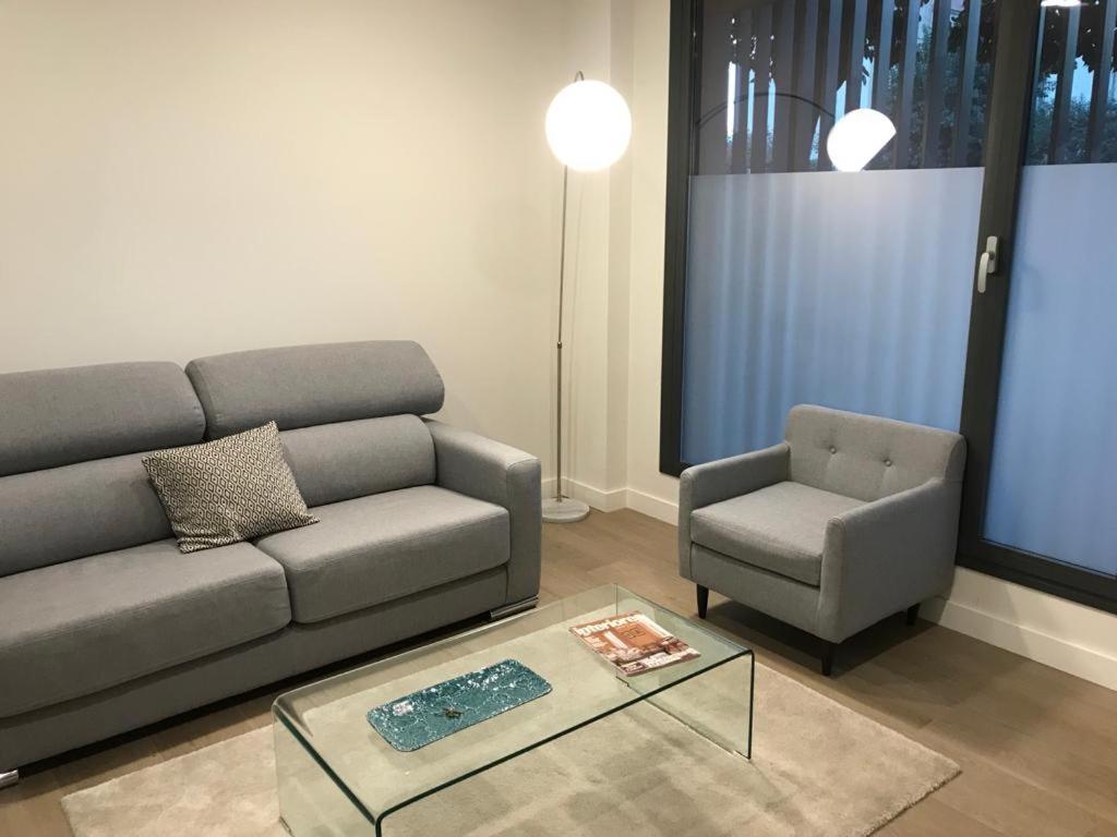 Apartamento De Dos Dormitorios En Triana Séville Extérieur photo